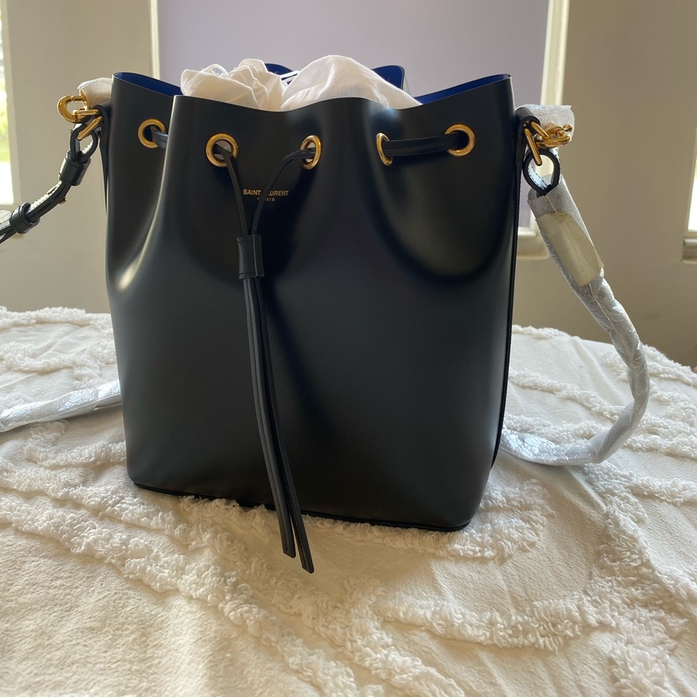 Saint Laurent Calfskin Large Emmanuelle Bucket Bag - Picture 1 of 13